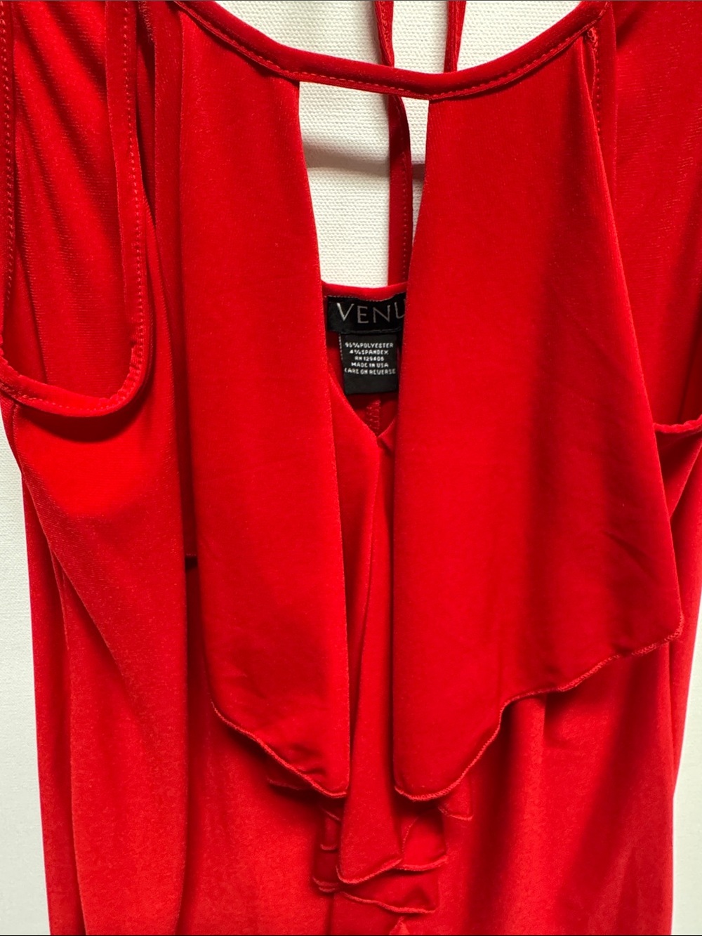 VENUS Red Ruffle Tie-Back Tank - Picture 4 of 6